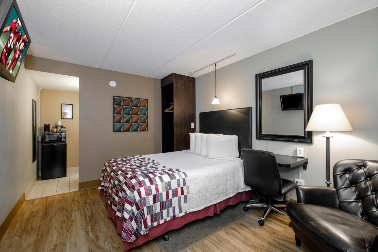 Red Roof Inn And Suites Herkimer Eksteriør bilde