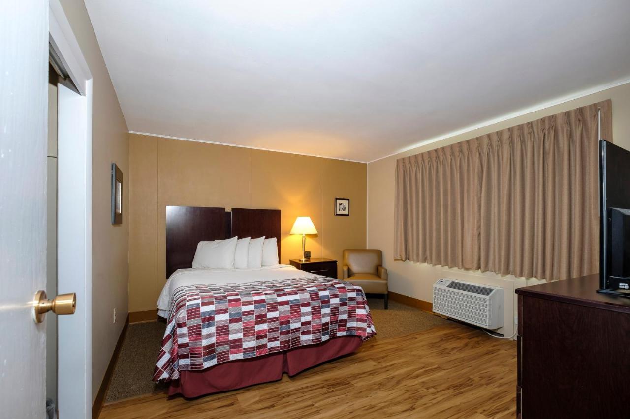 Red Roof Inn And Suites Herkimer Eksteriør bilde