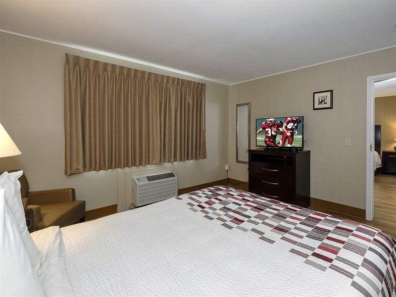 Red Roof Inn And Suites Herkimer Eksteriør bilde